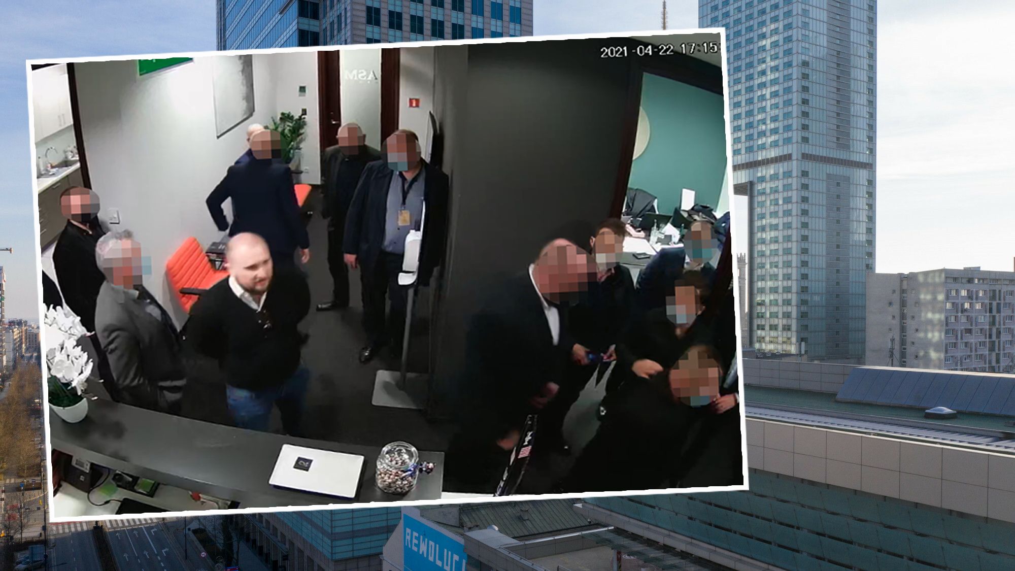 Siedziba firmy mieści się w Warsaw Financial Center (z lewej) /fot: Tomasz Jastrzebowski/REPORTER (EAST_NEWS, Fot: Tomasz Jastrzebowski/REPORTER)