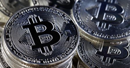 Unijne sankcje na Rosję obejmą kryptowaluty