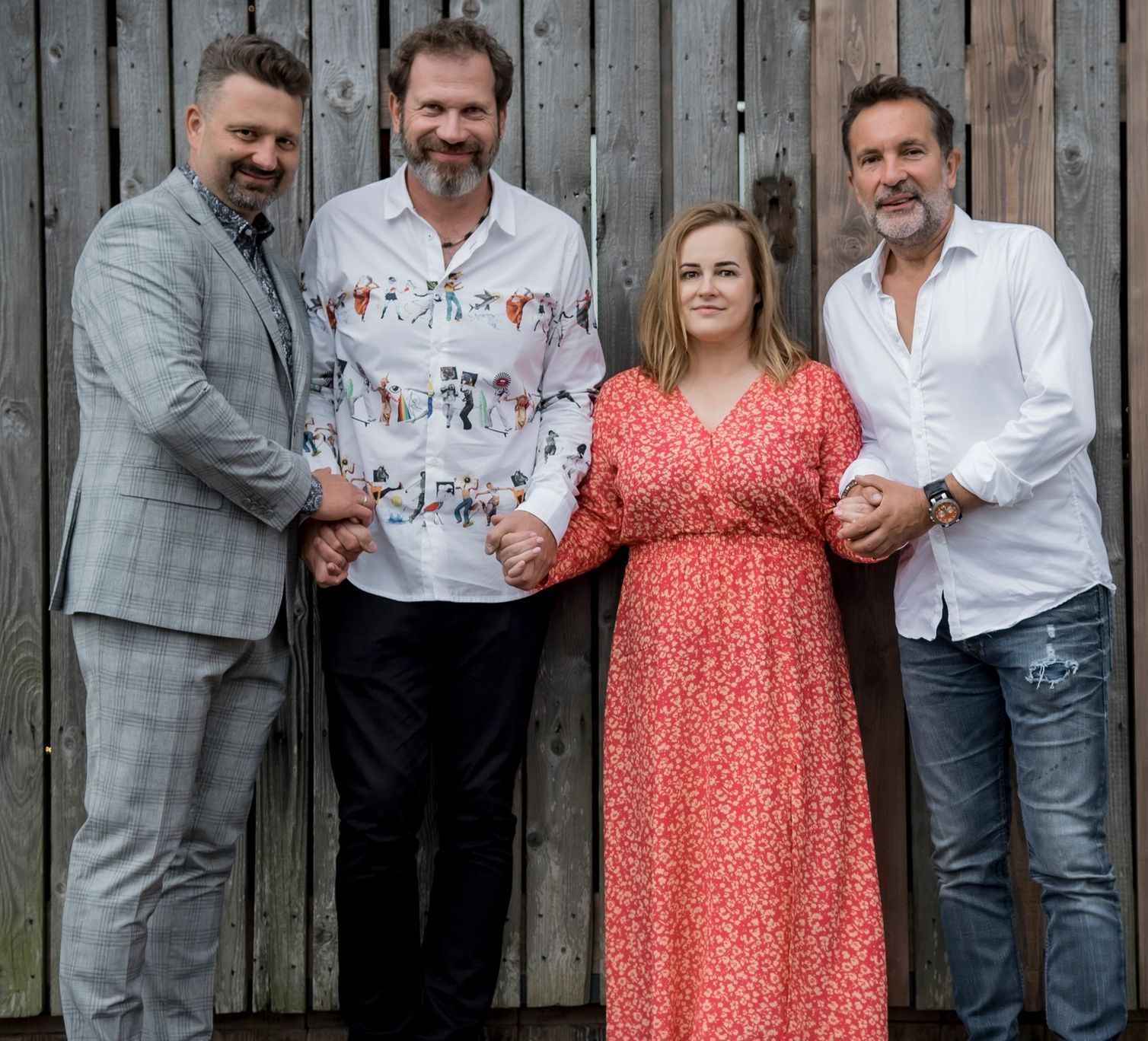 Kabaret "Hrabi" bawi Polaków od 23 lat.