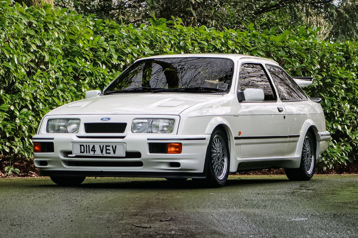 Ford Sierra Cosworth RS500 trafił na aukcję. To jeden z 4 egzemplarzy przedprodukcyjnych