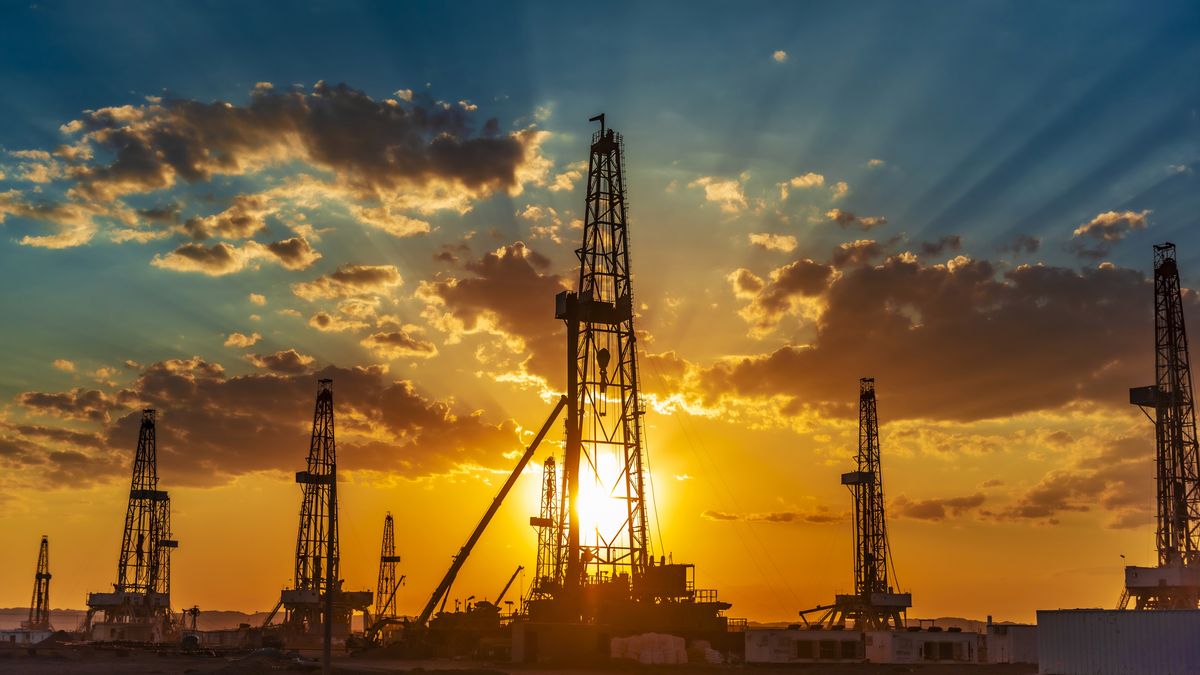 Oil workers are drilling a well in the Gobi in Karamay, Xinjiang province, China, on August 6, 2024. (Photo by Costfoto/NurPhoto via Getty Images)