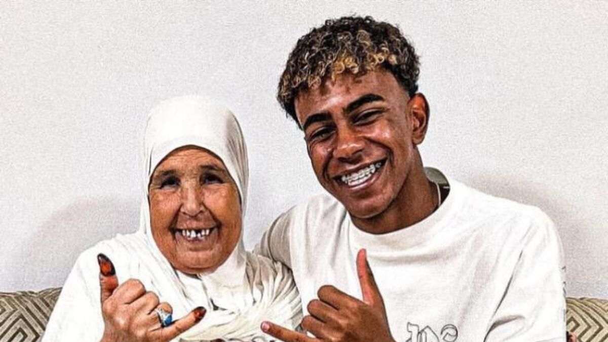 Lamine Yamal i jego babcia Fatima