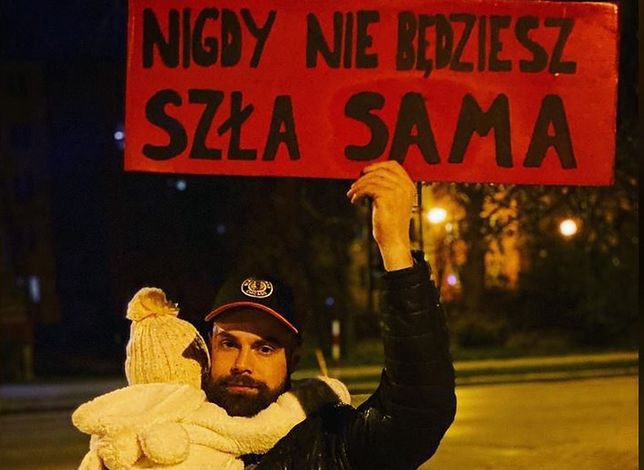 "Nigdy nie będziesz szła sama". Dotarliśmy do taty z tego zdjęcia