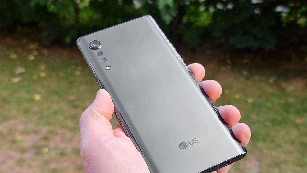 LG zza grobu dba o swoje smartfony lepiej niż niejedna istniejąca marka