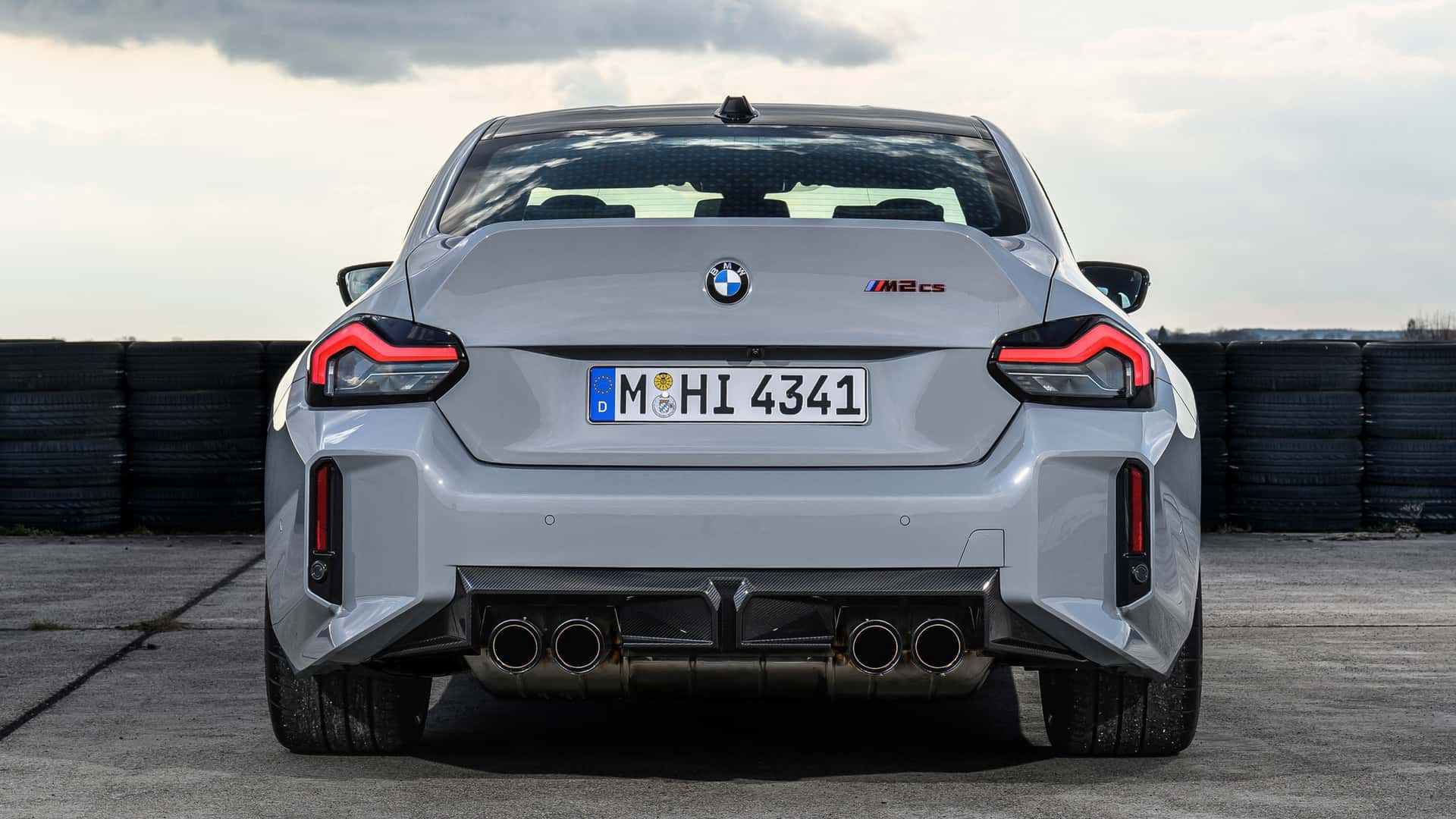BMW M2 CS