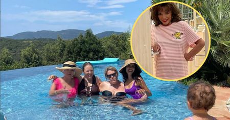 90-letnia Joan Collins wciąż żyje jak w "Dynastii". Pokazała, jak spędza czas wolny