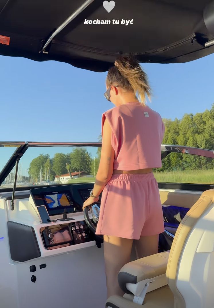 Sandra Kubicka na mazurskich wakacjach
