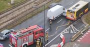 Warszawa: Wypadek na ul. Grójeckiej. Zderzyły się trzy pojazdy