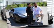 Pamiętacie 5-letniego "kierowcę", który jechał kupić lamborghini? Teraz przejechał się wymarzonym autem