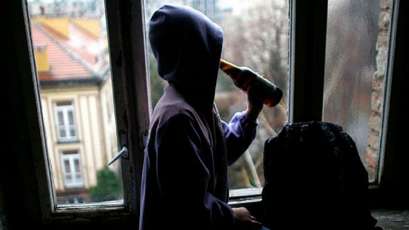 6-letni chłopiec zginął pod kołami samochodu. Okazało się, że był kompletnie pijany 