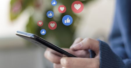 Facebook i Instagram znikną z Europy? Mark Zuckerberg ma duży problem