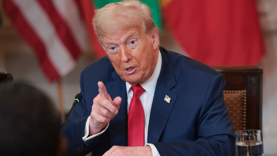 WASHINGTON, DC - JULY 09: U.S. President Donald Trump answers questions during a multilateral lunch with African leaders in the State Dining Room of the White House July 9, 2025 in Washington, DC. The leaders of Gabon, Guinea-Bissau, Liberia, Mauritania and Senegal met with Trump during the luncheon.  (Photo by Win McNamee/Getty Images)