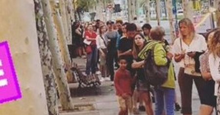 Poszli zagłosować w Barcelonie. Taki zastali widok