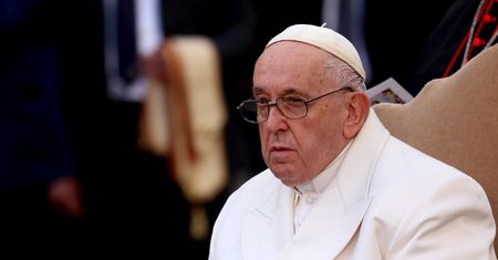 Papież w końcu tam pojedzie? Watykan zabiera głos