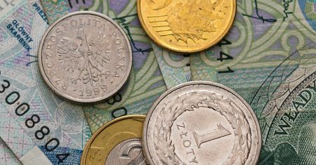 Polacy będą mogli odkładać na emeryturę w innych państwach UE. Co z podatkiem?