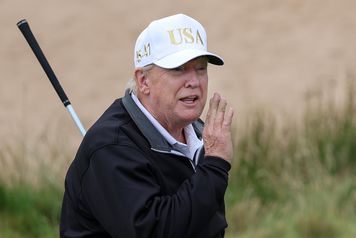 Klub golfowy jak Pałac Elizejski. Oto, co planuje Trump
