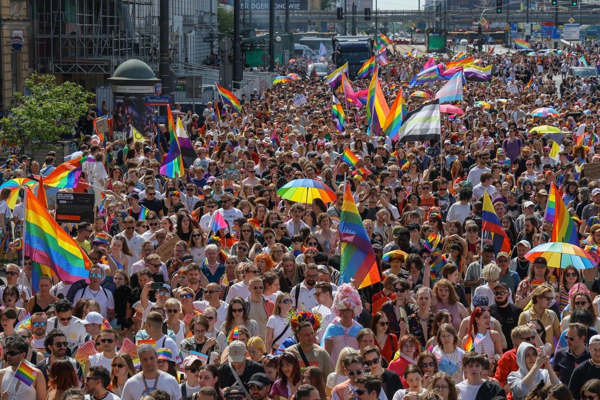 Parada Równości na ulicach Warszawy