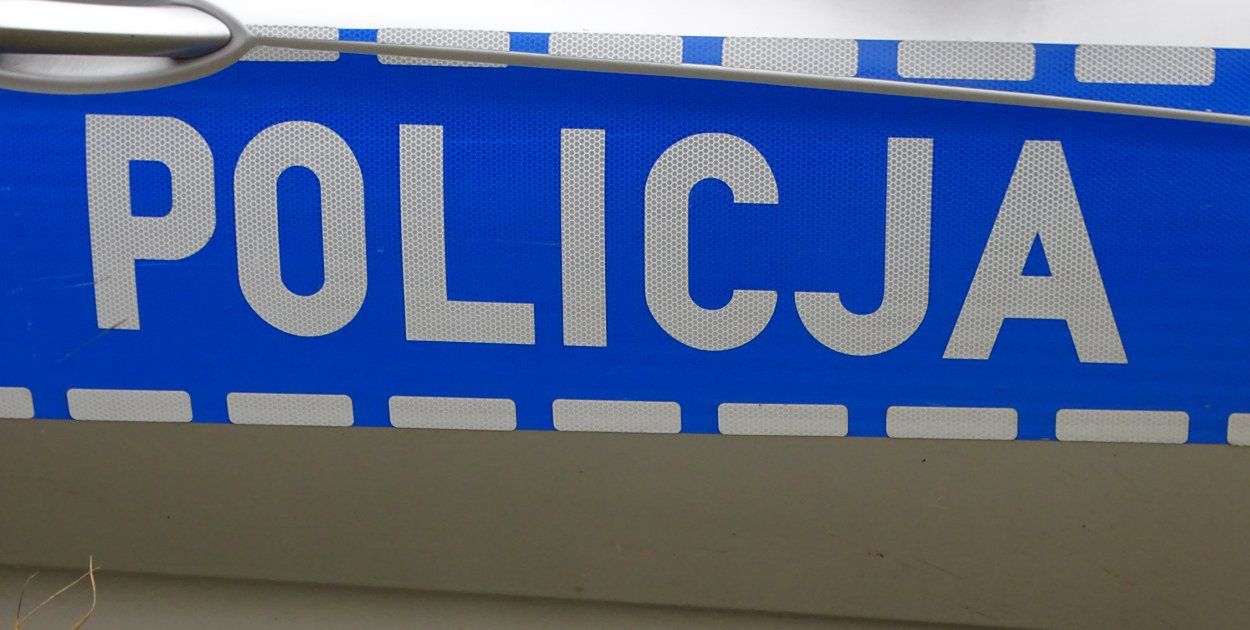 Ostróda: Uzależniające i zabronione substancje znaleziono w mieszkaniu