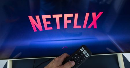 Netflix z reklamami już od listopada? Twórcy chcą wyprzedzić Disney'a
