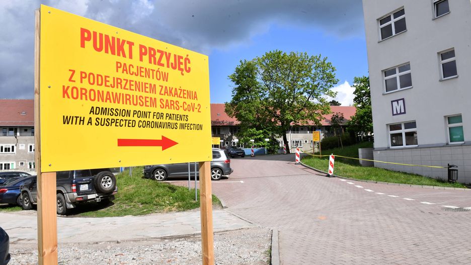 Koronawirus. Polska. Szczecin. Szpital potrzebuje rąk do pracy