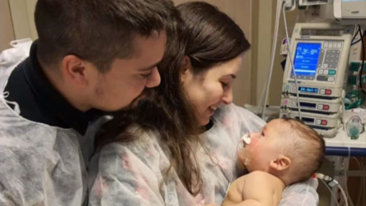 Niemowlę pokonało koronawirusa. Było w śpiączce