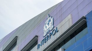 Rzeszów: Policja zatrzymała 40-latka ściganego czerwoną notą Interpolu. Ukrywał sie 16 lat!