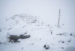 Tatry pod śniegiem. Pogoda sprowadziła zimę na Kasprowy Wierch