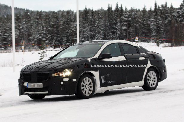 Mercedes CLC - baby CLS przyłapany