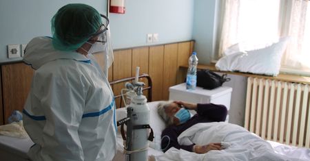 Koronawirus w Rosji. Szpitale będą leczyć chorych przy użyciu dyskusyjnego środka