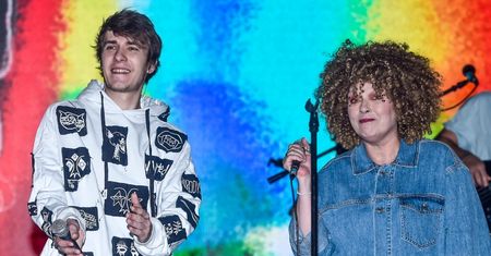Syn Katarzyny Nosowskiej relacjonuje egzotyczne wakacje z narzeczoną (ZDJĘCIA)