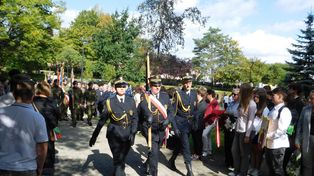 W Wałbrzychu kolejny raz odbył się Marsz Pamięci Sybiru. Zaczął się w Parku Sybiraków na Piaskowej Górze