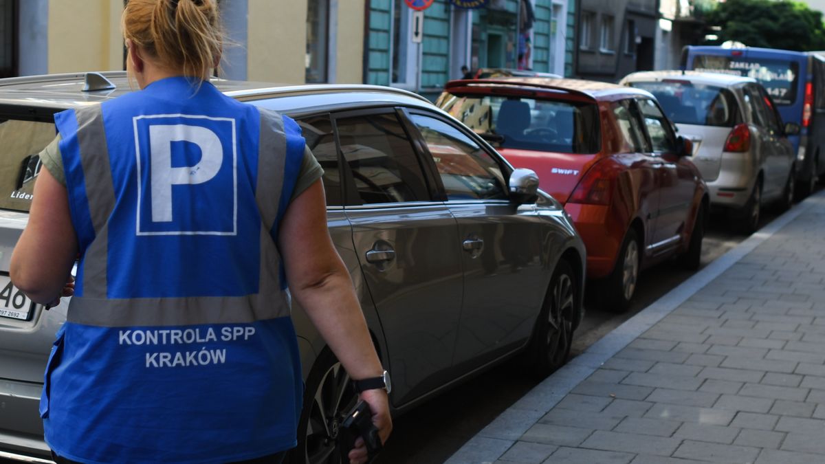 Parkowanie w Krakowie płatne także 11 listopada