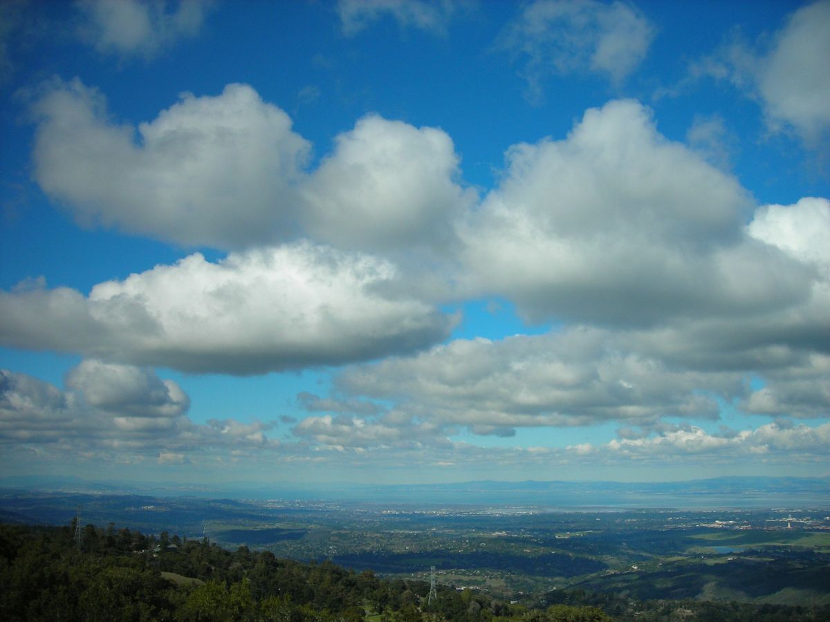 Śląskie. Na niebie będą chmury, ale słońca też ni zabraknie.