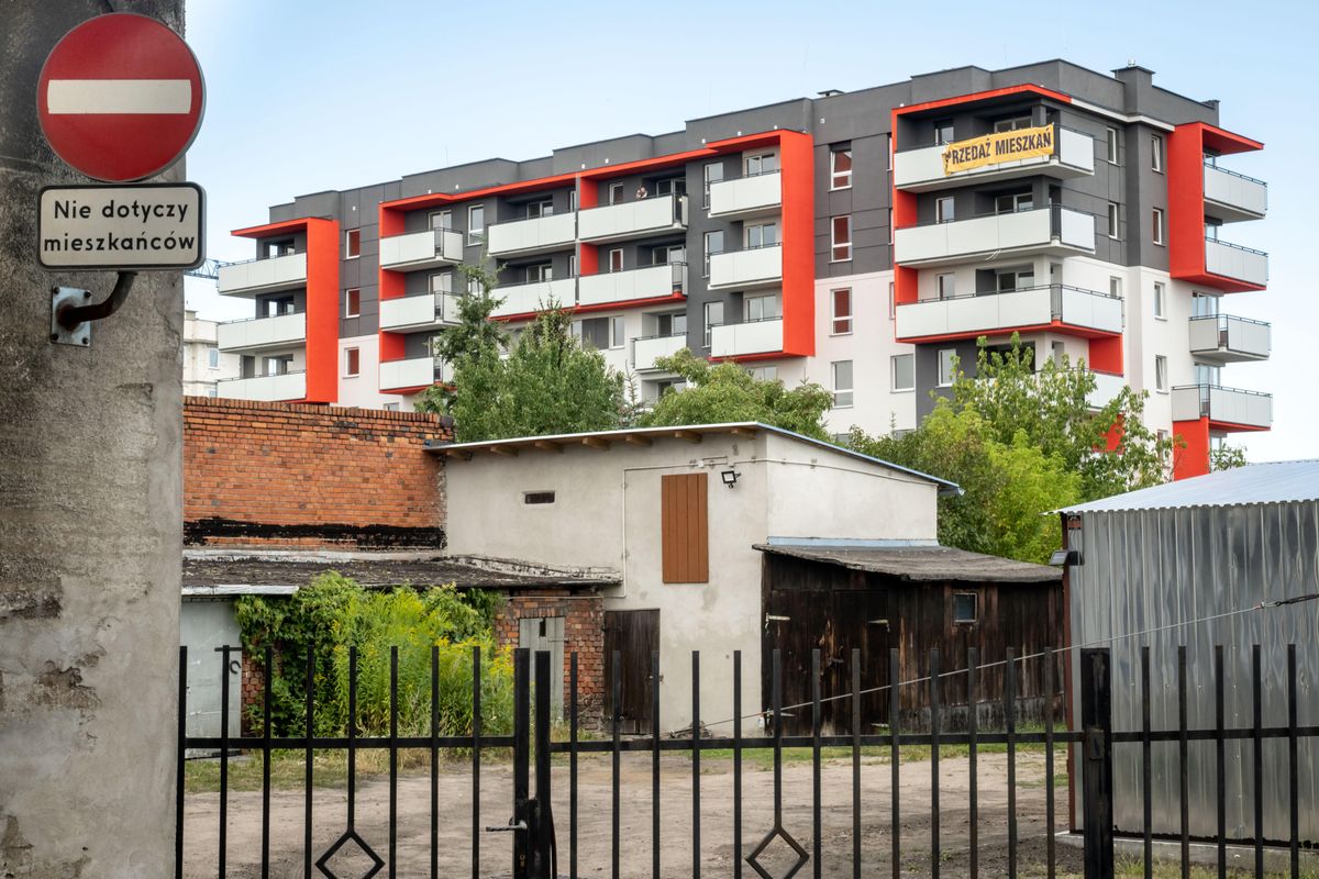 We wrześniu średnia cena metra kwadratowego nowych mieszkań w Krakowie przekroczyła pułap 15 tys. zł, w Warszawie było to 16 tys. zł.