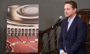 Trzaskowski pokazuje Salę Kongresową. Modernizacja trwa ponad dekadę