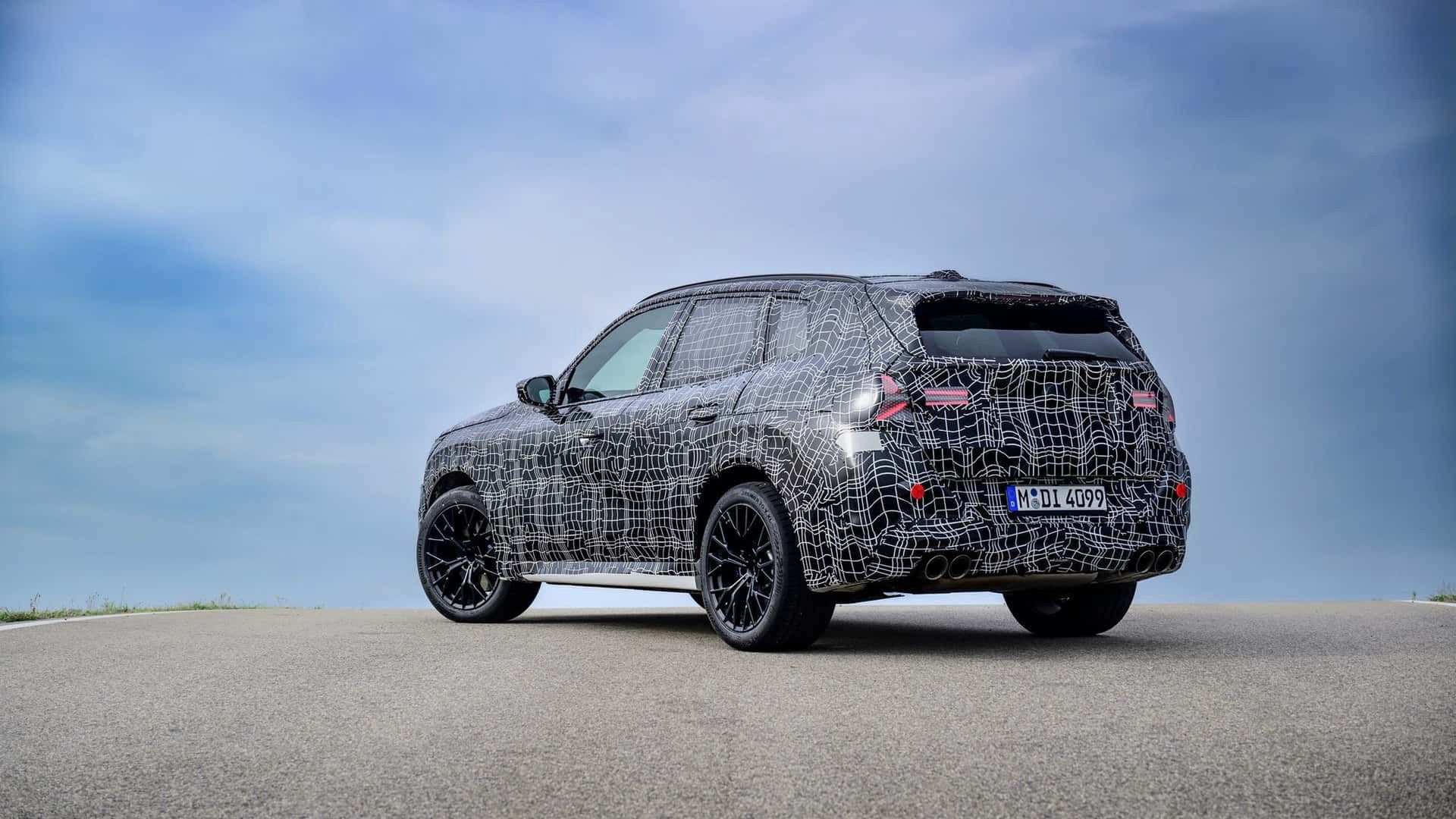 Nowe BMW X1 w kamuflażu
