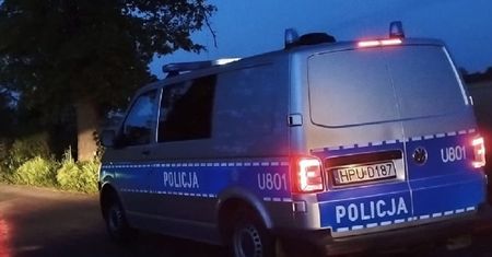 Odnaleźli zaginioną kobietę. Karetka nie mogła do niej dotrzeć