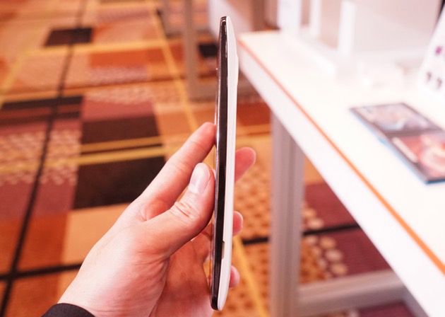 LG Isai Vivid LGV32, czyli wodoszczelna wersja LG G4 trafia do Japonii 17