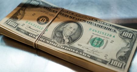 Ile kosztuje dolar? Kurs dolara do złotego (USD/PLN) 18.07.2022