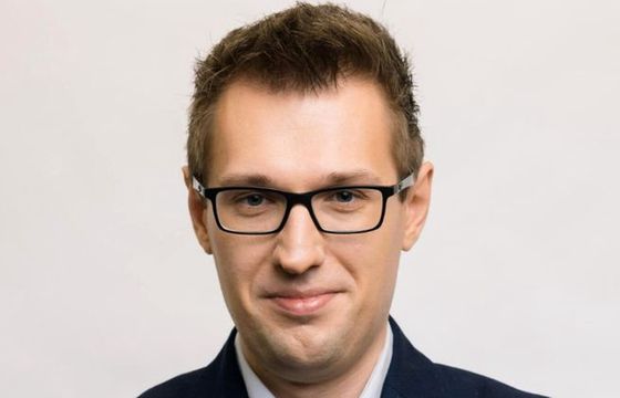 Łukasz Borys awansował w Meloradiu. Odpowiada teraz za zmiany muzyczne w stacji