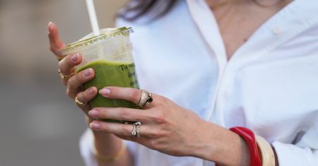 Matcha zagrożona. Zmiany klimatu uderzają w jej uprawy