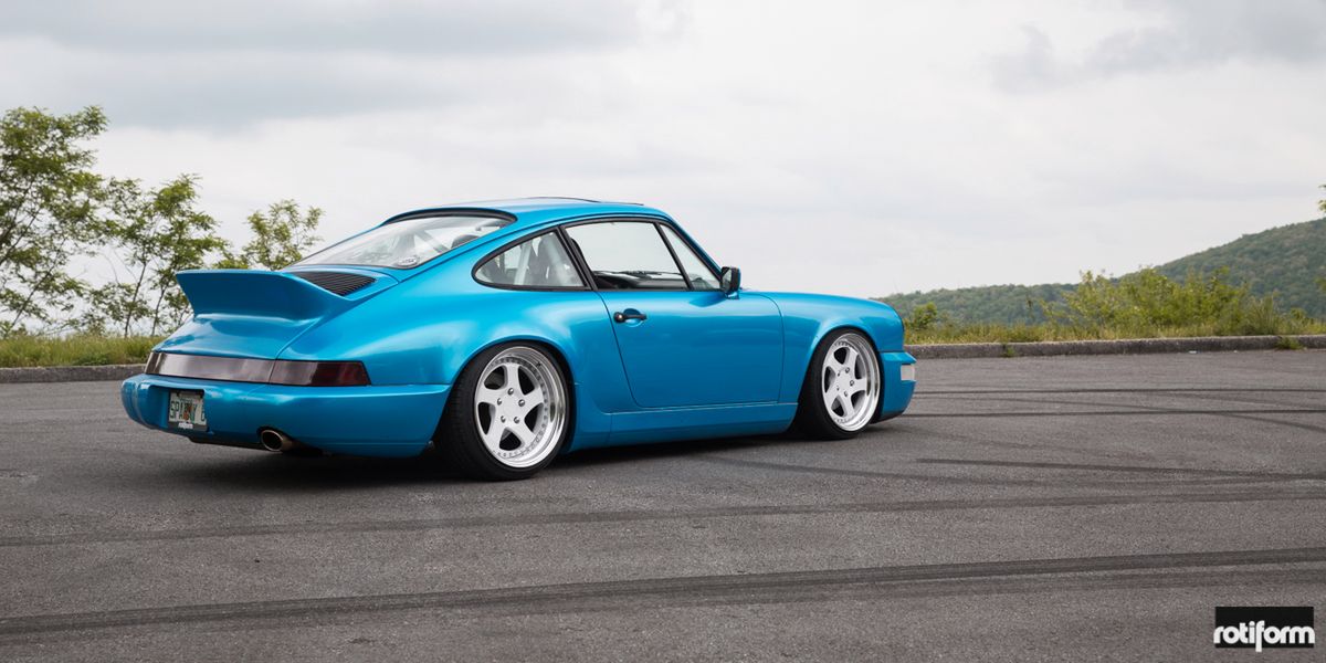 Nietuzinkowe Porsche na felgach Rotiform Wheels