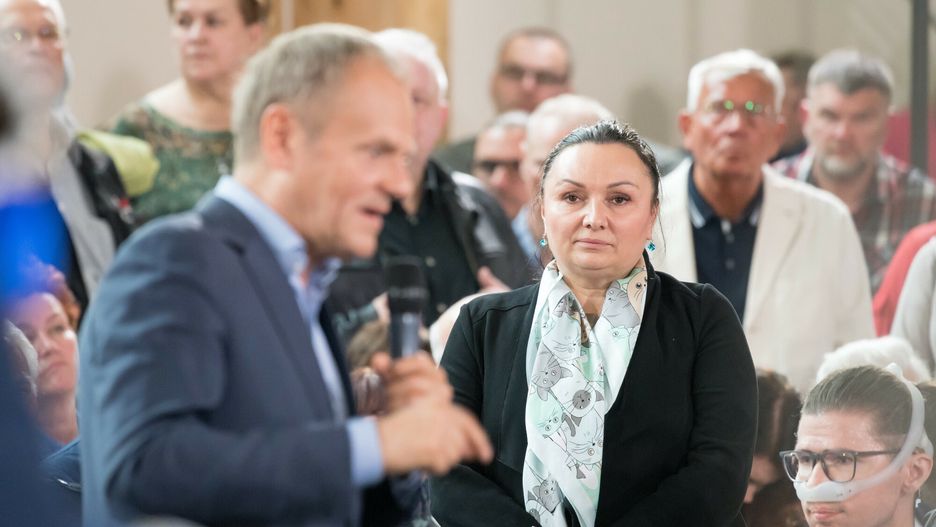 Donald Tusk i Monika Wielichowska podczas spotkania w Kartuzach