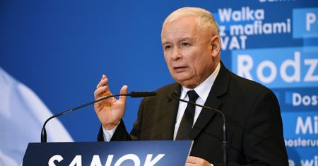 Przejęcie Autosanu. Prezes PiS powiedział za dużo. Złamał przepisy?