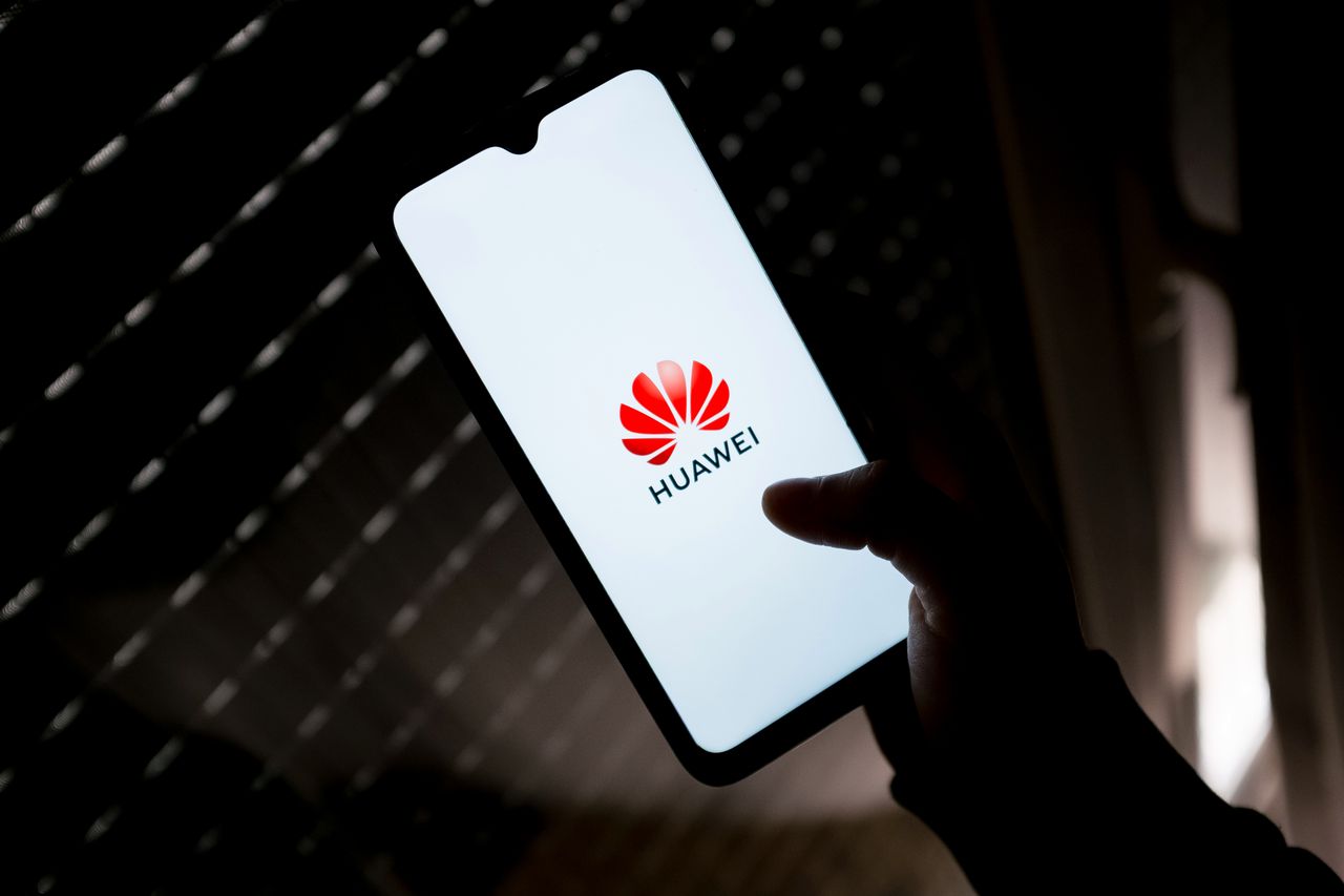 Huawei zamyka swoje sklepy w Rosji