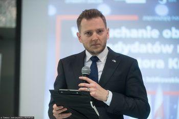 Wraca sprawa tajemniczych spotów z wyborów. "Dali się zastraszyć"