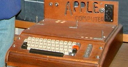 Komputer Apple 1 sprzedany za rekordową kwotę