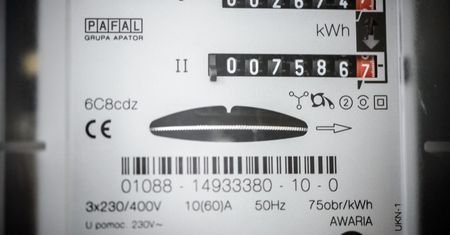 Prąd drożeje, powodów jest kilka. Cierpią odbiorcy
