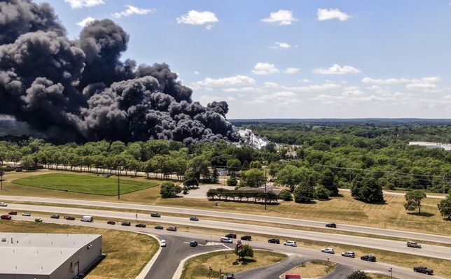 USA. Pożar fabryki chemikaliów. Zarządzono ewakuację