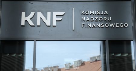 Finanse. Banki zarobiły o 87 proc. więcej, niż przed rokiem
